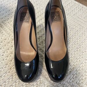 Pour La Victoire Black Patent Leather Heels